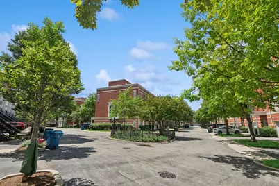 3951 N Washtenaw Avenue, Chicago, IL 60618 - Photo 27