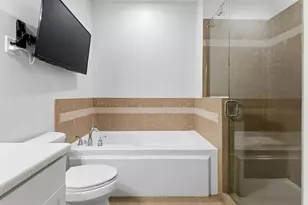 3951 N Washtenaw Ave, Chicago, IL 60618 - Photo 15