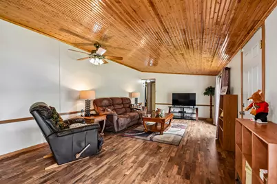 197 E Cermak Road, Braidwood, IL 60408 - Photo 7