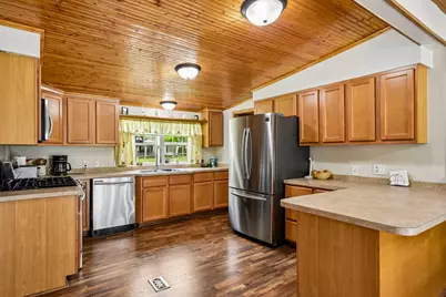 197 E Cermak Road, Braidwood, IL 60408 - Photo 13