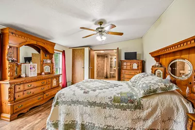 197 E Cermak Road, Braidwood, IL 60408 - Photo 17