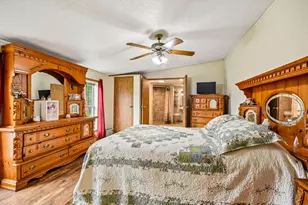 197 E Cermak Rd, Braidwood, IL 60408 - Photo 17