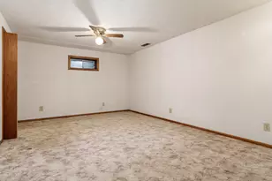 7431 Farview Dr, Cherry Valley, IL 61016 - Photo 43