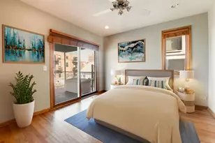 1508 W Superior St, Chicago, IL 60642 - Photo 5