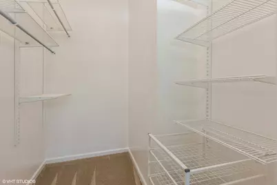 3238 N Kilbourn Avenue #14, Chicago, IL 60641 - Photo 11