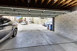 3740 N Clifton Ave, Chicago, IL 60613 - Photo 27