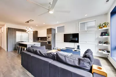 3740 N Clifton Avenue #2, Chicago, IL 60613 - Photo 9