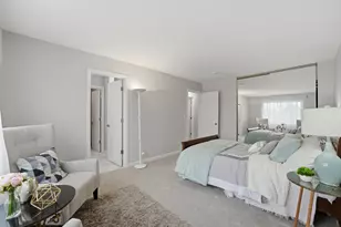 731 Shoreline Cir, Schaumburg, IL 60194 - Photo 17
