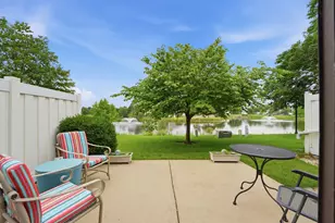 731 Shoreline Cir, Schaumburg, IL 60194 - Photo 33