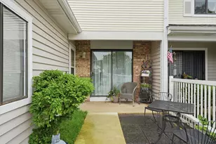 731 Shoreline Cir, Schaumburg, IL 60194 - Photo 31