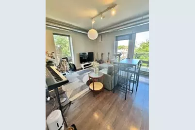 2407 W Eastwood Avenue #401, Chicago, IL 60625 - Photo 3