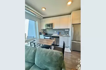 2407 W Eastwood Avenue #401, Chicago, IL 60625 - Photo 9