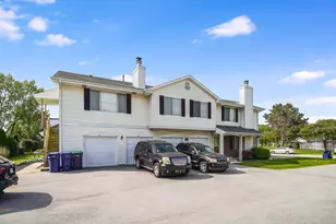 103 Red Barn Rd, Matteson, IL 60443 - Photo 1