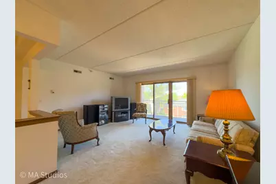 1325 Perry Street #402, Des Plaines, IL 60016 - Photo 7