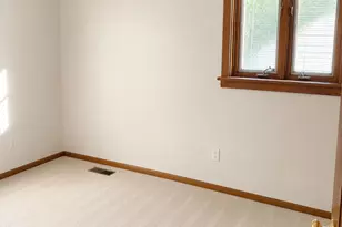 1707 Wright St, Streator, IL 61364 - Photo 9