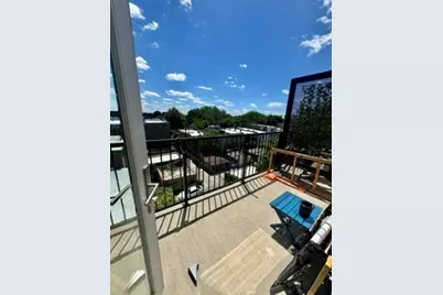 2407 W Eastwood Avenue #506, Chicago, IL 60625 - Photo 13