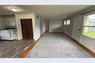 213 Butte Lane, Carpentersville, IL 60110 - Photo 7