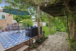 5321 W Pensacola Ave, Chicago, IL 60641 - Photo 23