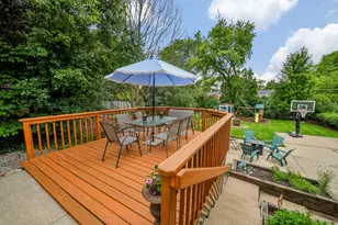 263 Hillside Ave, Glen Ellyn, IL 60137 - Photo 13