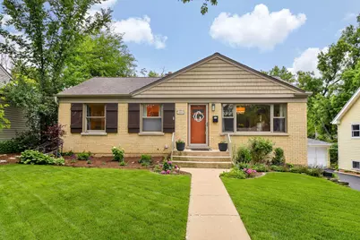 263 Hillside Avenue, Glen Ellyn, IL 60137 - Photo 1