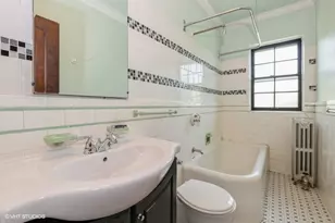 6885 N Overhill Ave, Chicago, IL 60631 - Photo 11