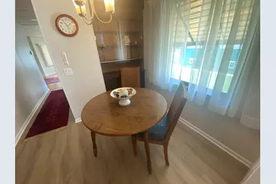 2734 W 98th Place, Evergreen Park, IL 60805 - Photo 9
