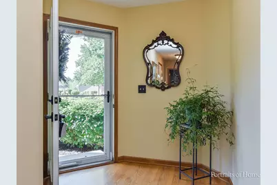 403 Dillman Court, Naperville, IL 60540 - Photo 3