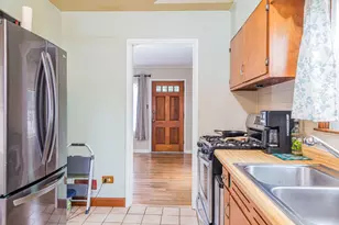 204 N Elroy Ave, Bartlett, IL 60103 - Photo 3