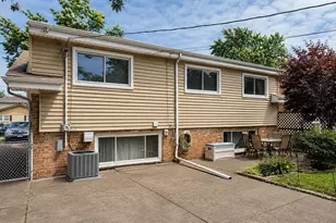 3613 W 120th Pl, Alsip, IL 60803 - Photo 13