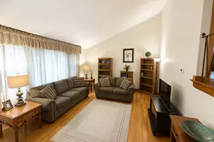 3613 W 120th Pl, Alsip, IL 60803 - Photo 5