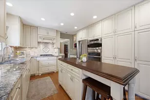 5386 Candlewood Ct, Lisle, IL 60532 - Photo 17