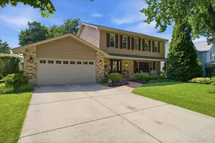 5386 Candlewood Ct, Lisle, IL 60532 - Photo 9