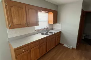 4329 W 77th Pl, Chicago, IL 60652 - Photo 7