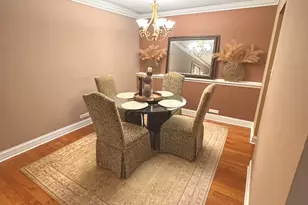 9009 Golf Rd, Des Plaines, IL 60016 - Photo 17