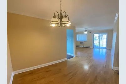 693 E Fullerton Avenue #205, Glendale Heights, IL 60139 - Photo 11