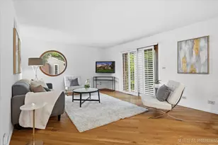 942 Montgomery Ct, Naperville, IL 60540 - Photo 15
