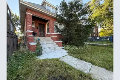 1515 N Lockwood Avenue, Chicago, IL 60651 - Photo 1