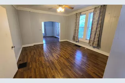1826 W 1st Street, Dixon, IL 61021 - Photo 3
