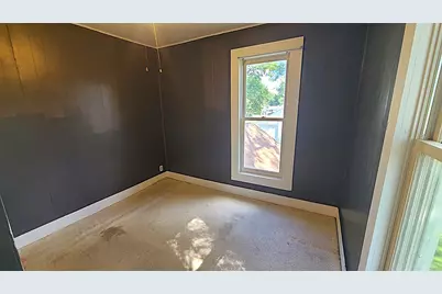 1826 W 1st Street, Dixon, IL 61021 - Photo 11