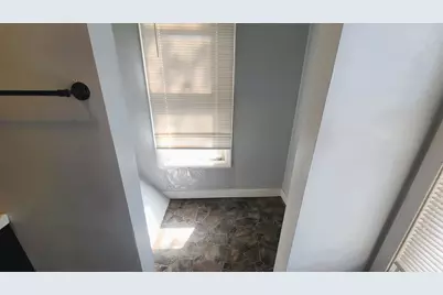1826 W 1st Street, Dixon, IL 61021 - Photo 15