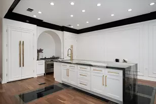 22 E Elm St, Chicago, IL 60611 - Photo 23