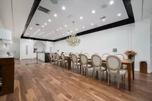 22 E Elm St, Chicago, IL 60611 - Photo 9