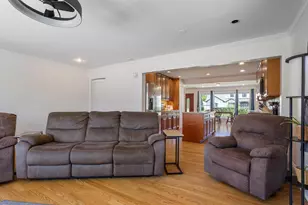 8219 W Summerdale Ave, Chicago, IL 60656 - Photo 15
