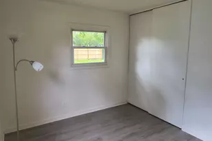 2414 Crescent Dr, Hazel Crest, IL 60429 - Photo 15