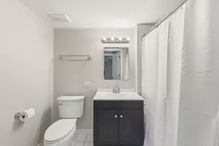 811 Chicago Ave, Evanston, IL 60202 - Photo 15