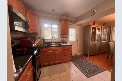 9220 Luna Avenue, Morton Grove, IL 60053 - Photo 5