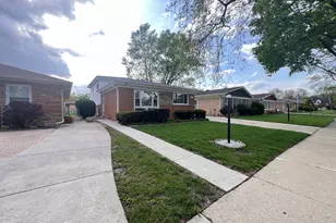 9220 Luna Ave, Morton Grove, IL 60053 - Photo 23