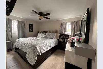 9220 Luna Avenue, Morton Grove, IL 60053 - Photo 7