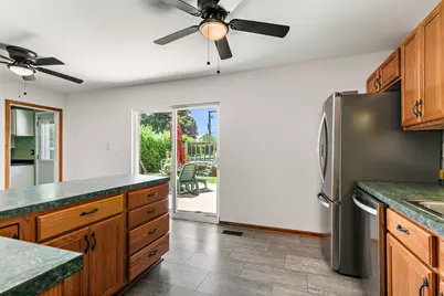 7798 Kingsbury Drive, Hanover Park, IL 60133 - Photo 7