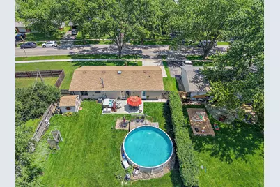 7798 Kingsbury Drive, Hanover Park, IL 60133 - Photo 29